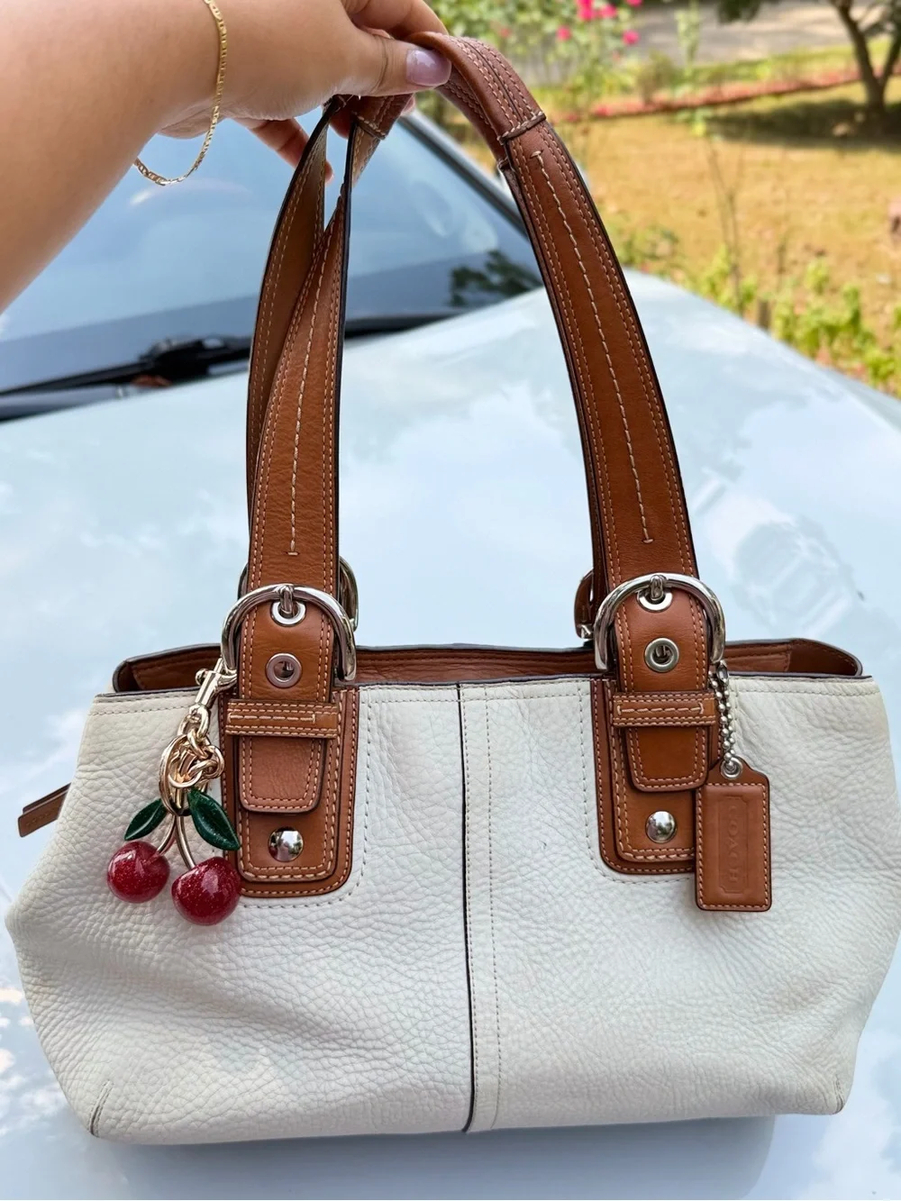 Coach Soho Purse + Wallet Set 🤎🤍